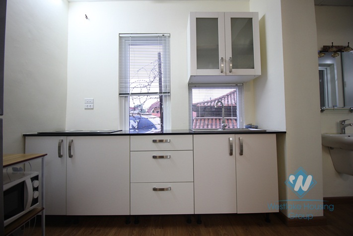Bright and clean studio apartment for rent on Xuan Dieu, Tay Ho, Hanoi